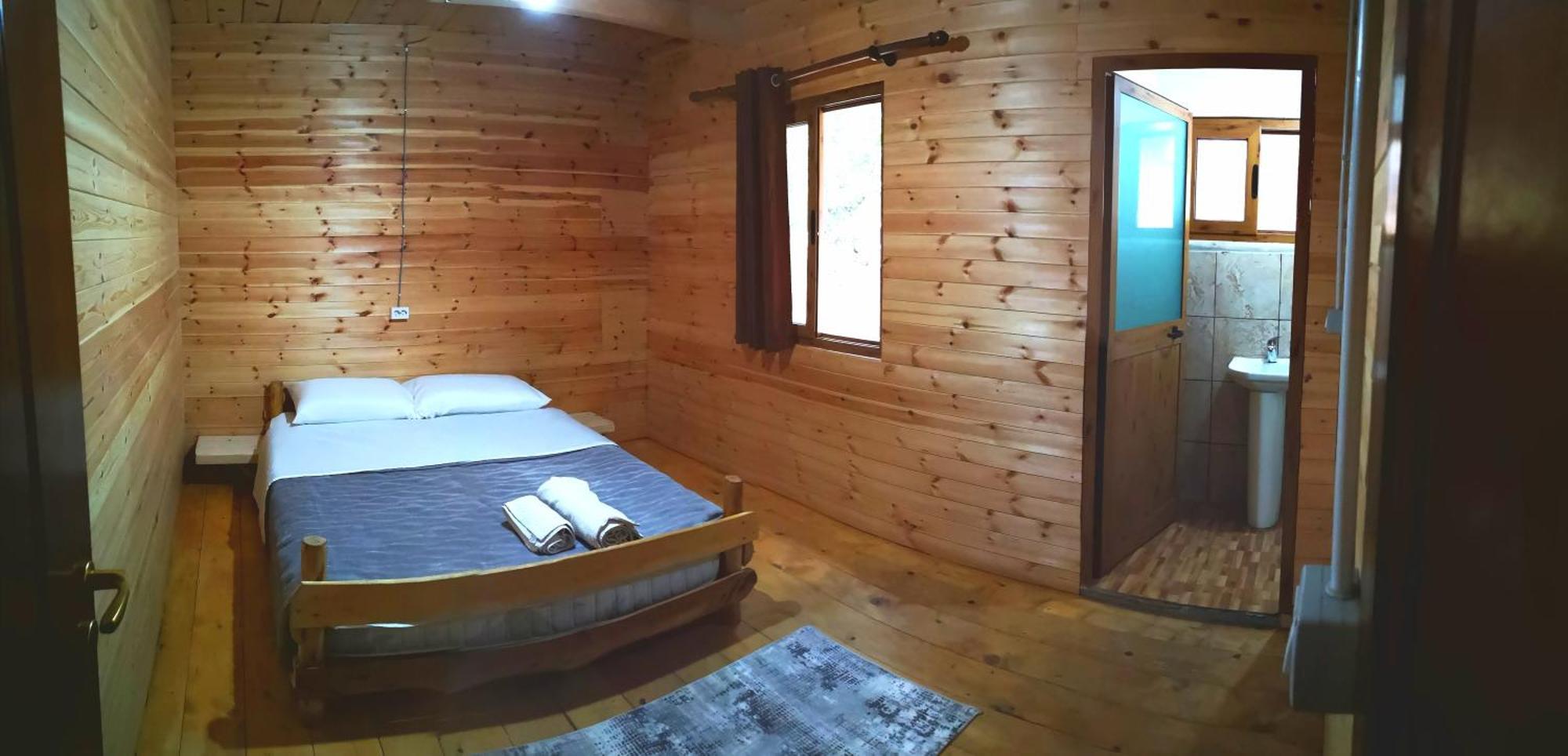 Riverside Komani Hostel